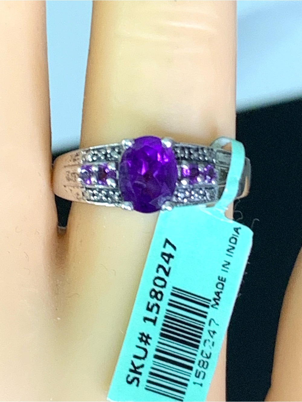 Pretty Designer STS 925 Sterling Silver Purple Gemstone Oval Ring - Size 9.1/2